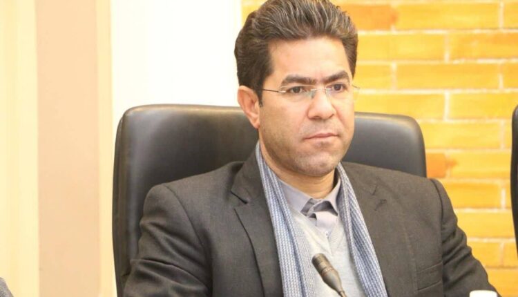 منصور خانه‌گیر